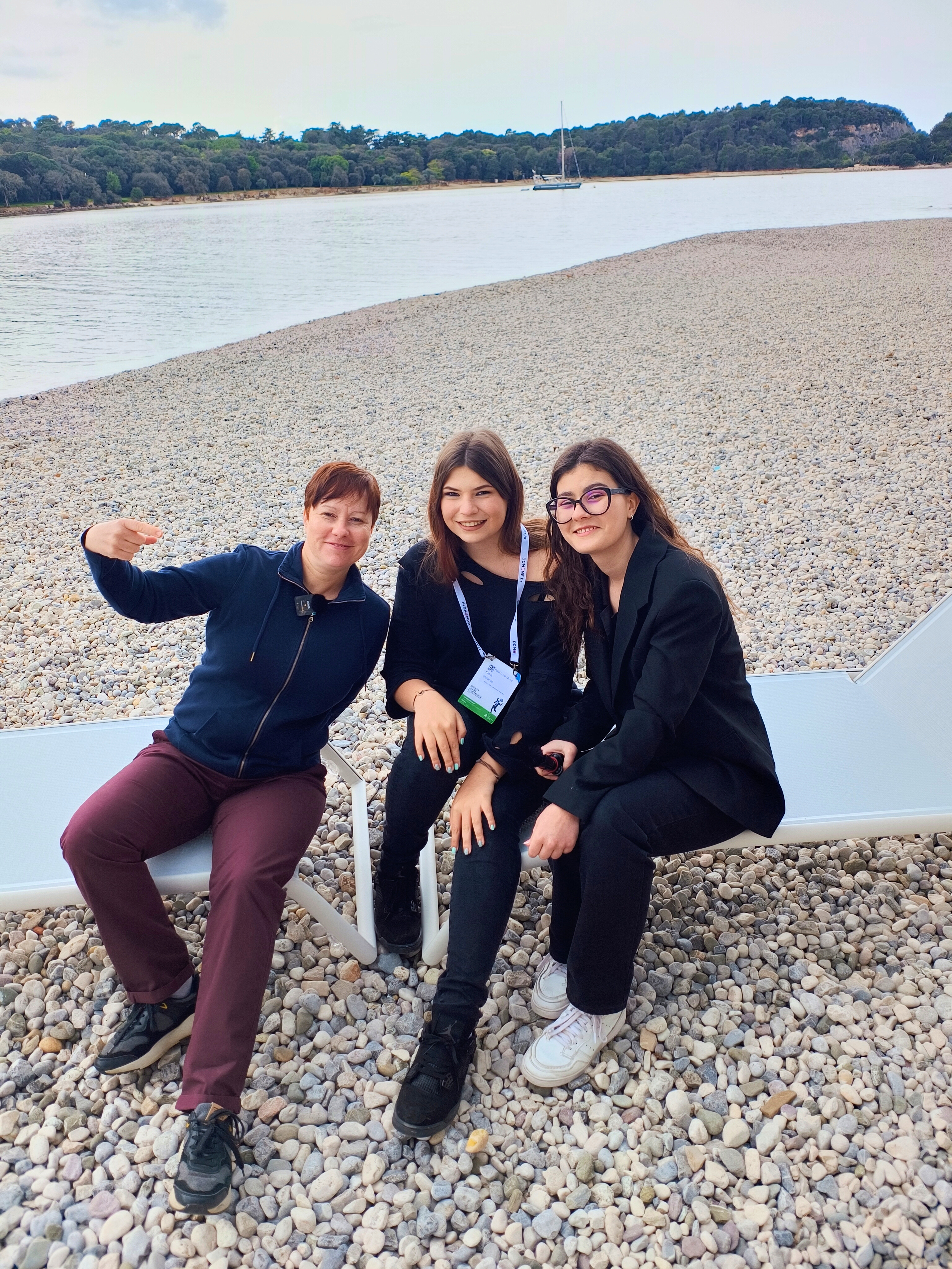 Lovkinja Morana iz kviza Potjera na snimanju podcasta s Kiarom i Majom